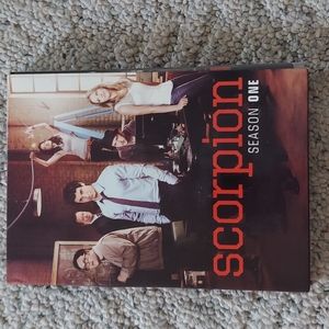 Scorpion season 1 DVD set